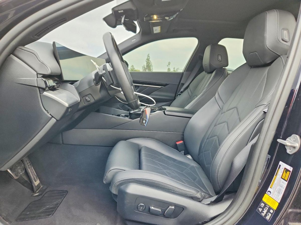 BMW  5 Series, 530 XI