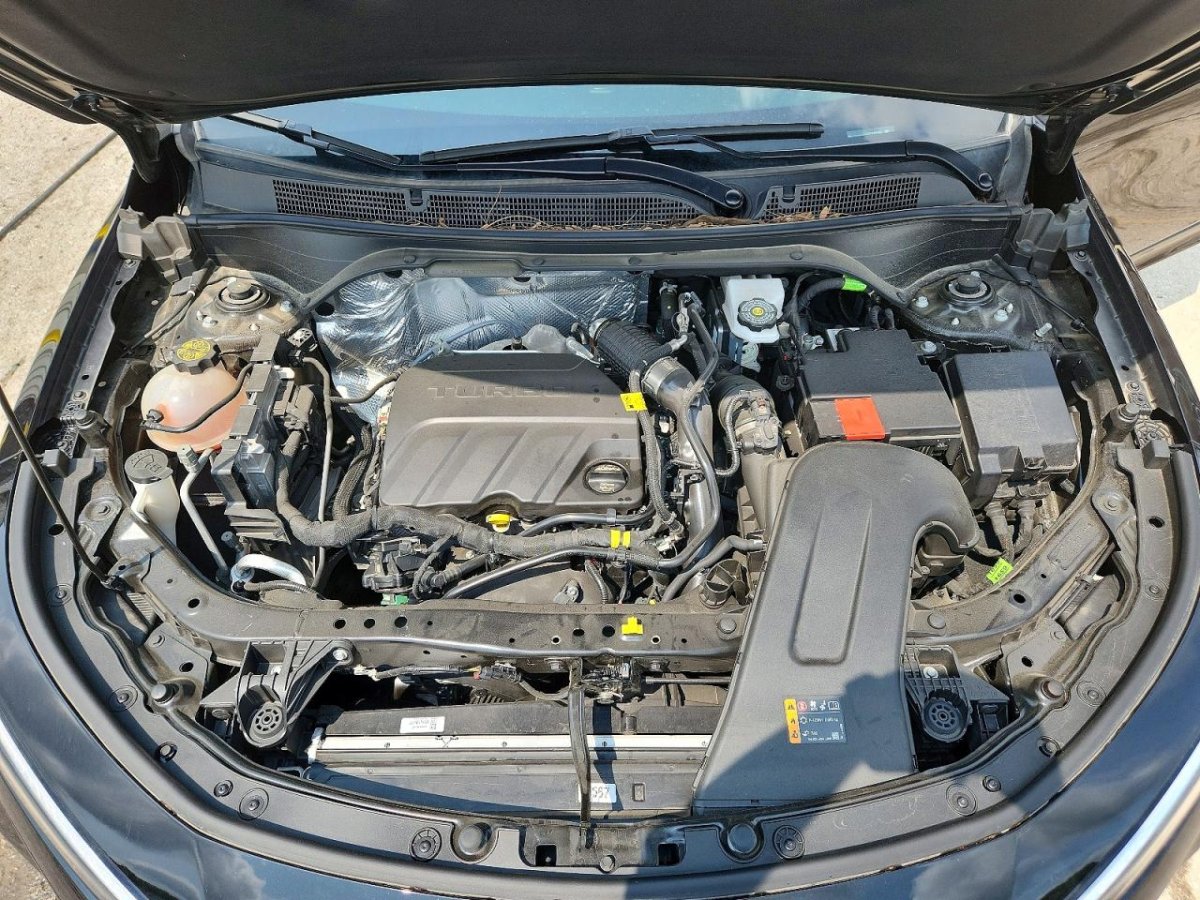 Buick Envista, Sport Touring