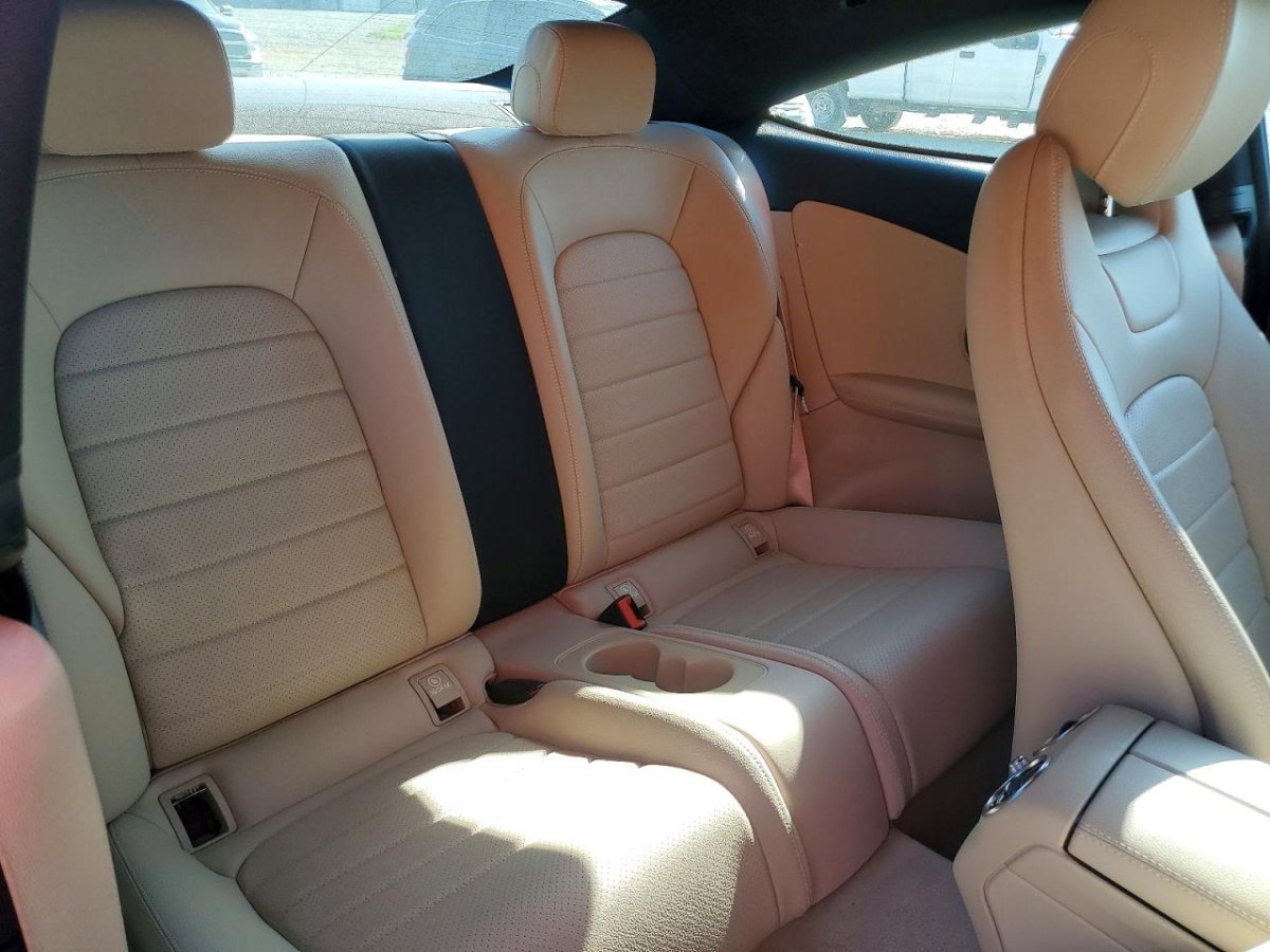 Mercedes-Benz C-Class, 300