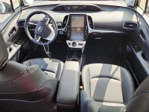 Toyota PRIUS FOUR TOURING