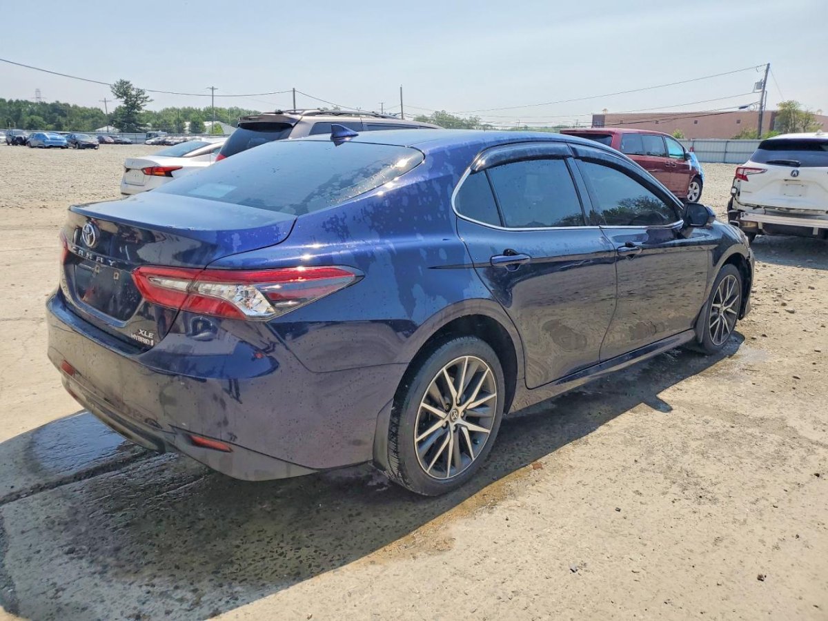 Toyota CAMRY XLE