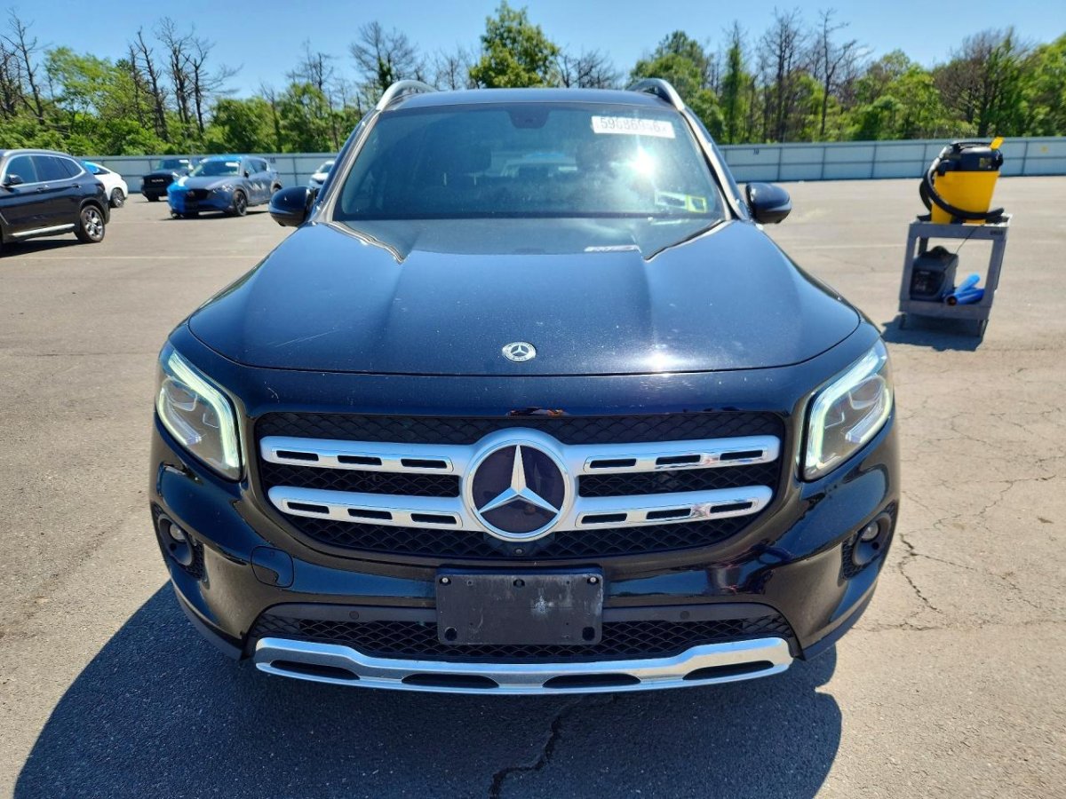Mercedes-Benz GLB 250 4MATIC