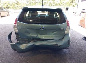 Toyota PRIUS V FOUR