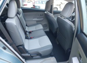Toyota PRIUS V FOUR