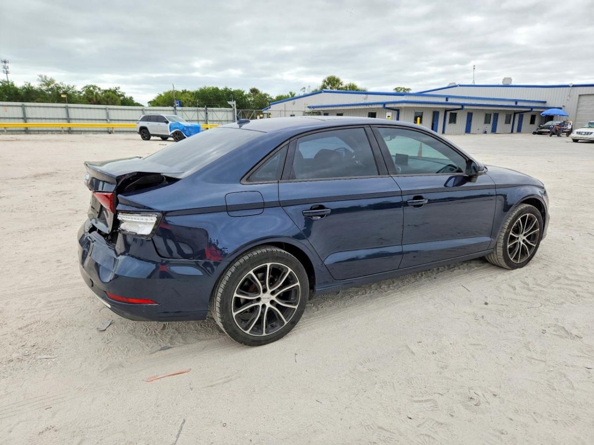 Audi A3, Premium