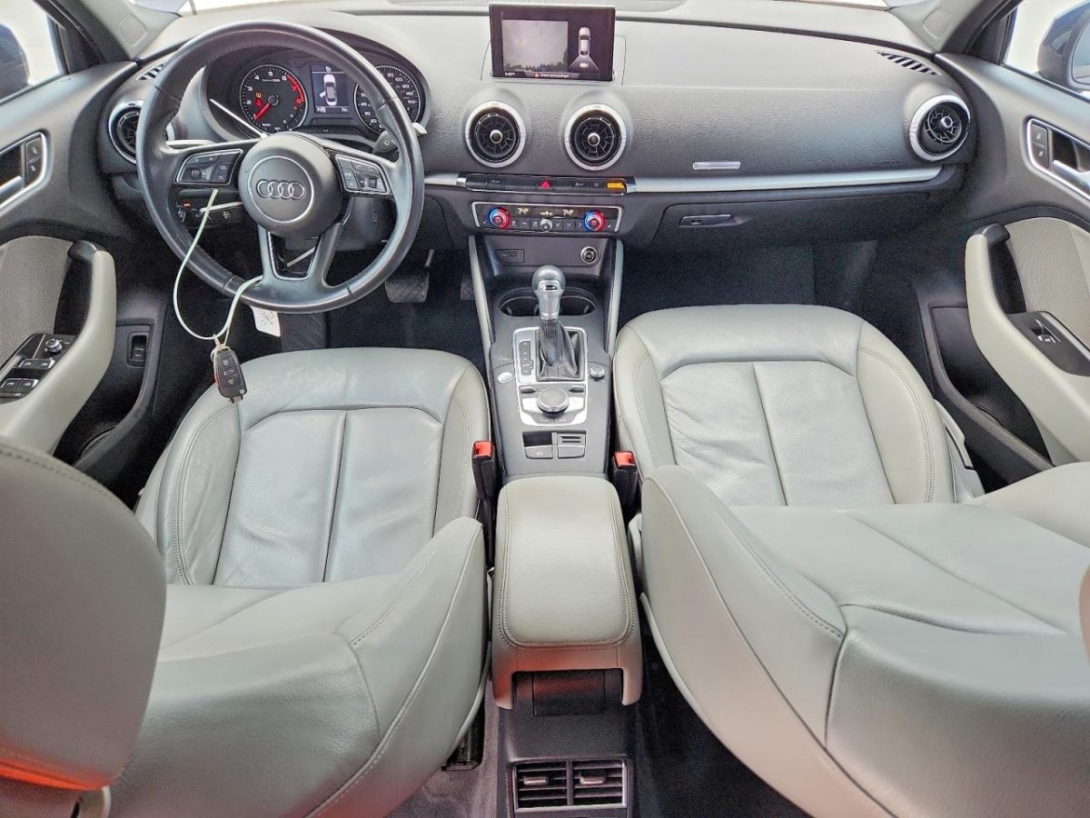 Audi A3, Premium