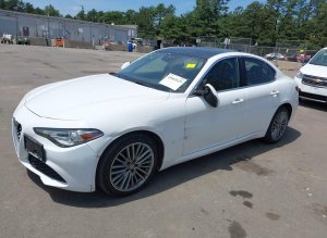 Alfa Romeo Giulia, Ti Lusso Awd