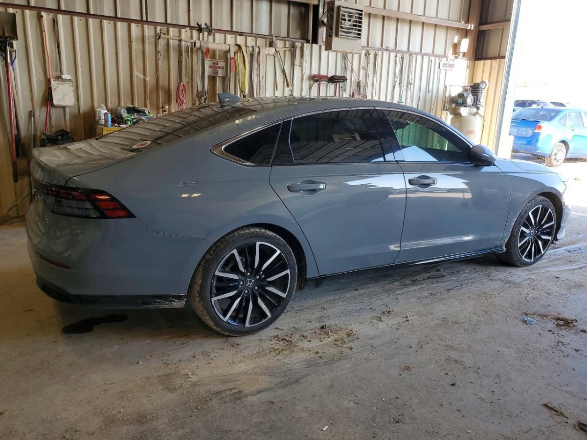 Honda ACCORD TOURING HYBRID