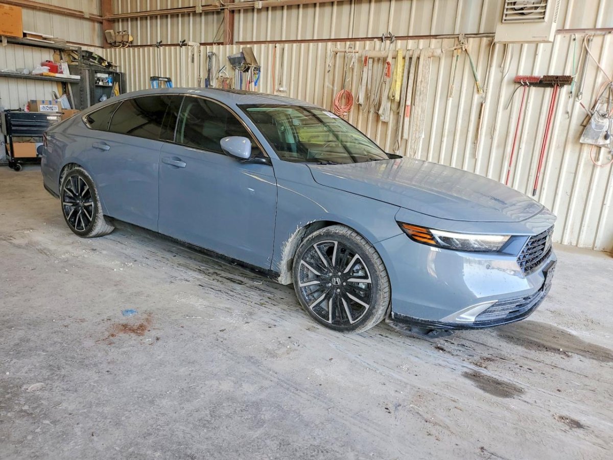 Honda ACCORD TOURING HYBRID