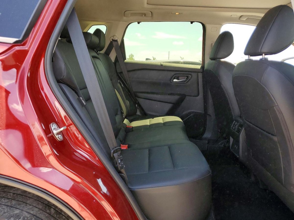 Nissan ROGUE SV