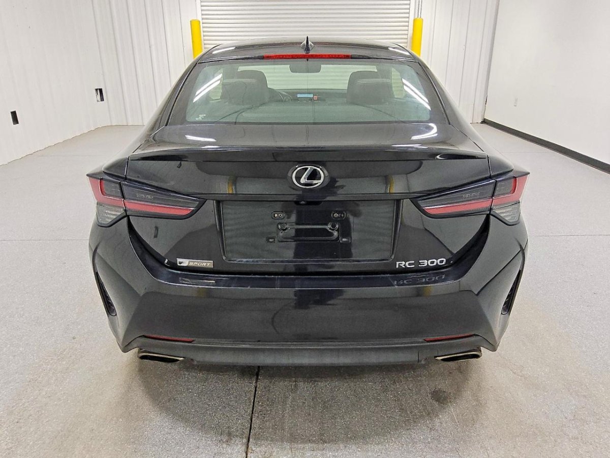 Lexus RC 300