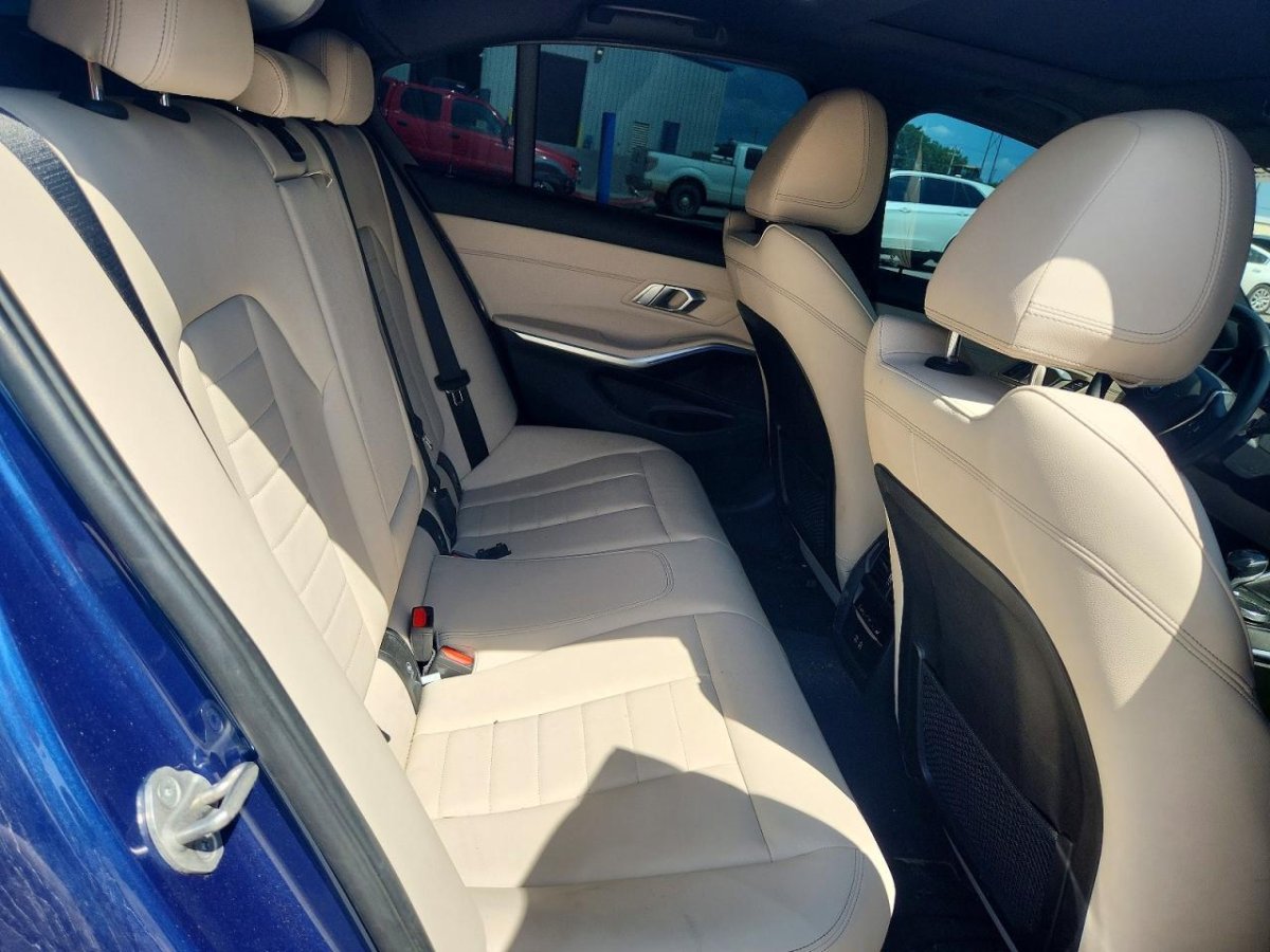 BMW 3 Series, 330I