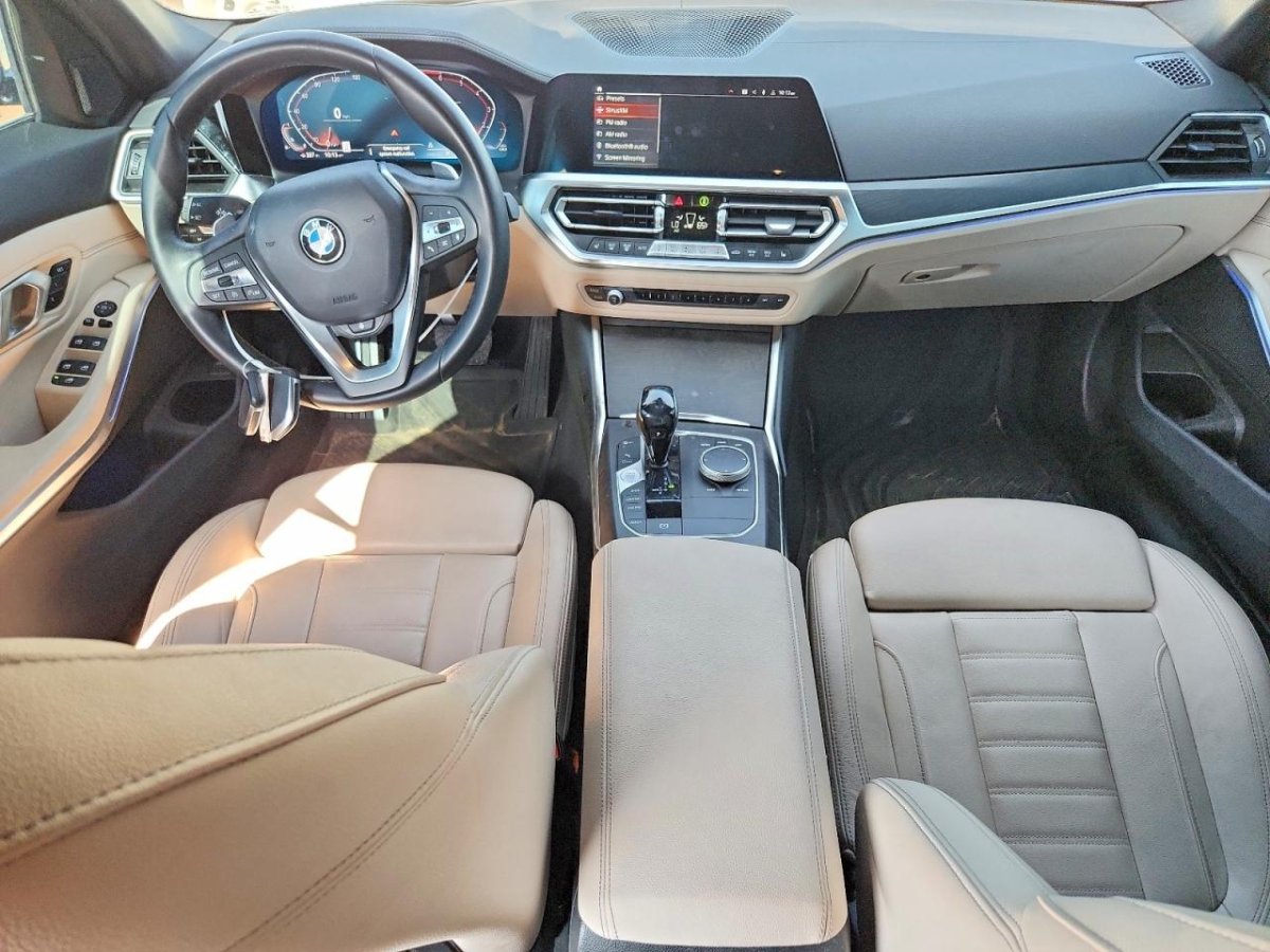 BMW 3 Series, 330I
