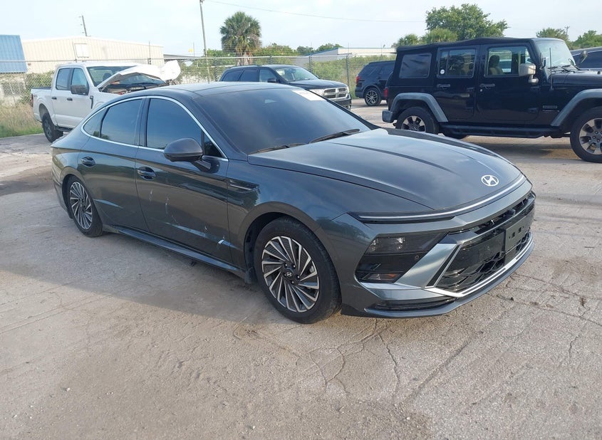 Hyundai SONATA HYBRID LIMITED