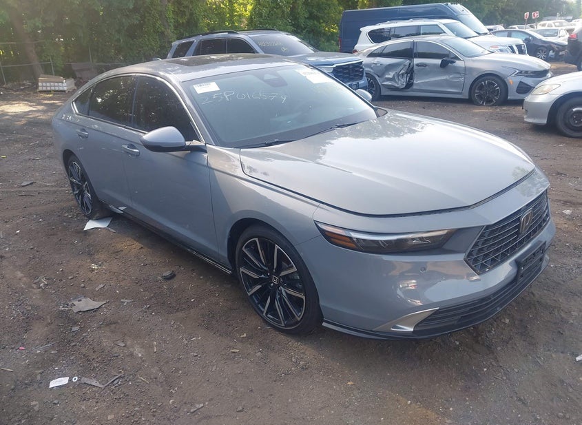 Honda Accord, Hybrid Touring
