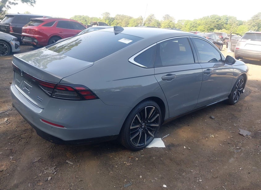 Honda Accord, Hybrid Touring