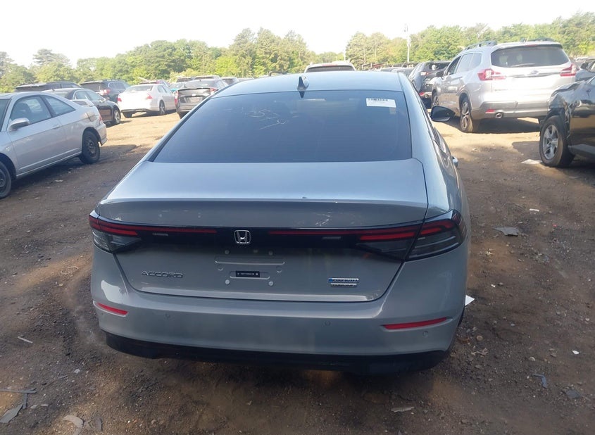 Honda Accord, Hybrid Touring