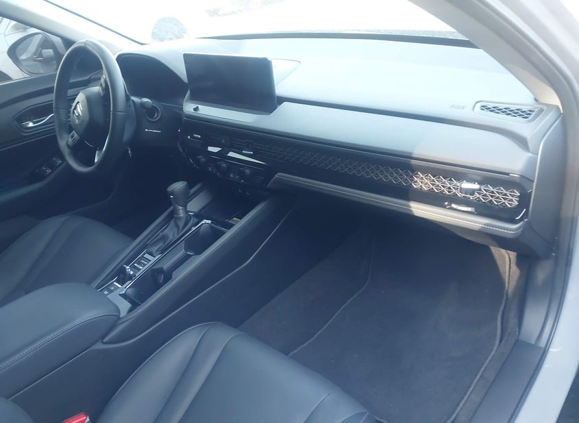 Honda Accord, Hybrid Touring