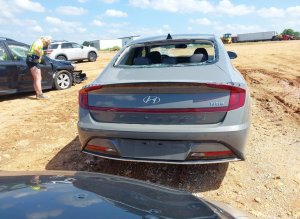 Hyundai Sonata, Limited