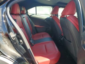 Lexus UX 250H