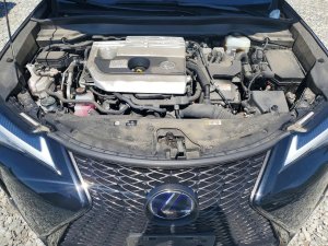 Lexus UX 250H