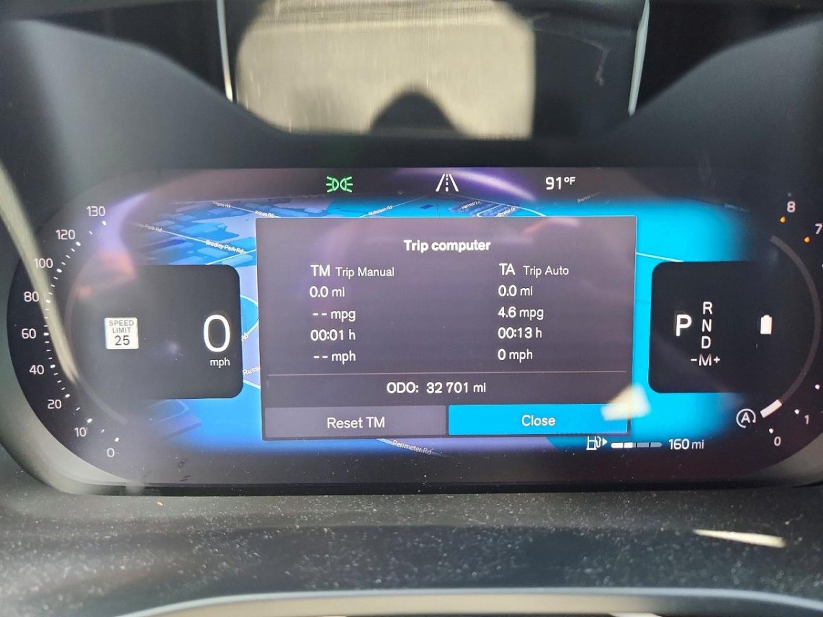 Volvo XC40 PLUS
