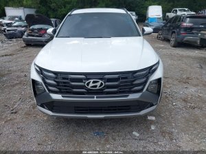 Hyundai Tucson, Hybrid Sel
