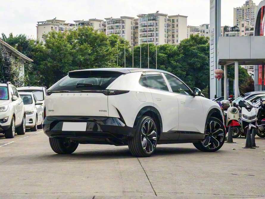 Mazda EZ-60 Hybrid