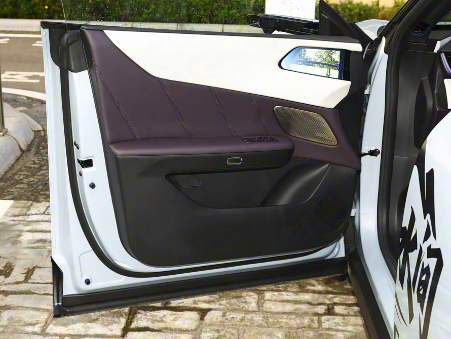 Mazda EZ-60 Hybrid