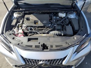 Lexus ES 300H BASE