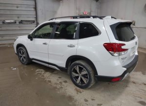 Subaru Forester, Touring
