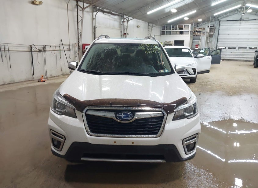 Subaru Forester, Touring