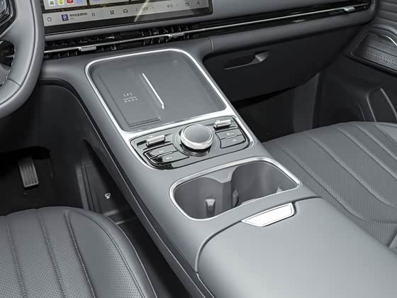 Geely Galaxy Starship 7