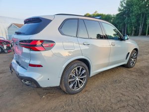 BMW X5 XDRIVE40I