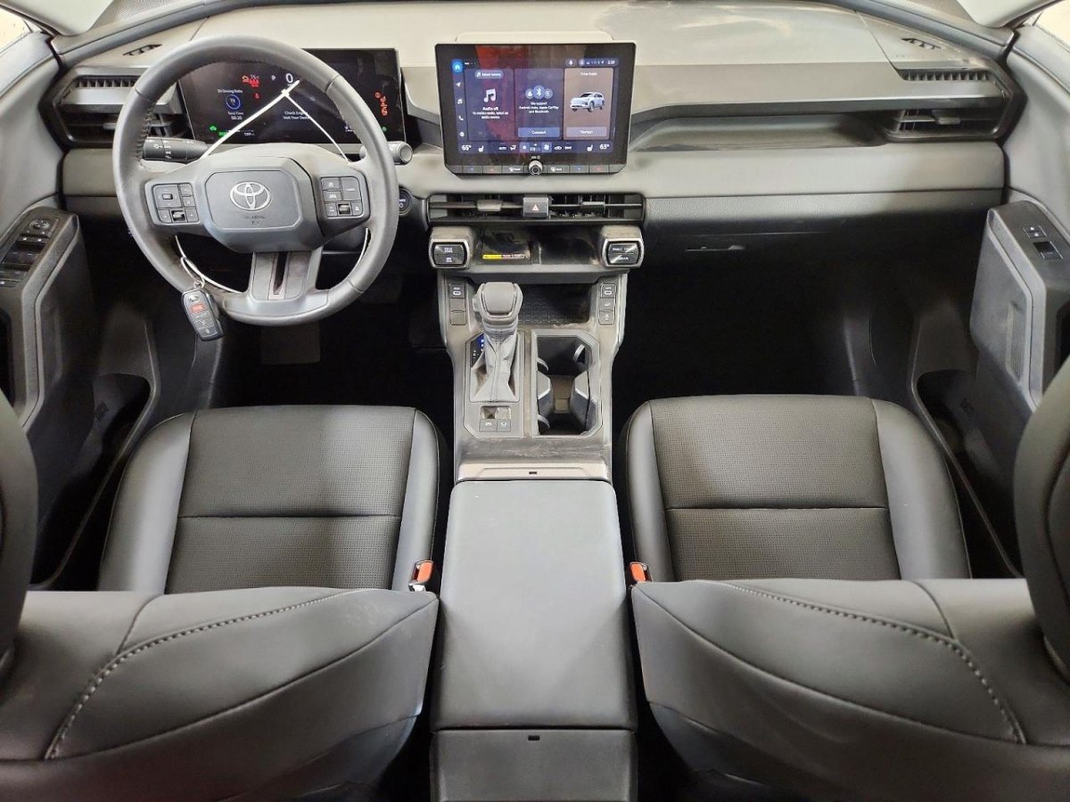 Toyota RAV4 XLE PREMIUM