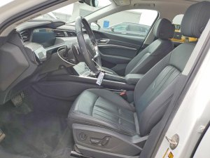 Audi E-TRON PREMIUM