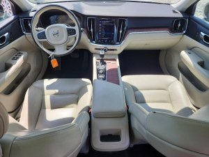 Volvo S60 T5 MOMENTUM