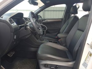 Volkswagen TIGUAN SE R-LINE BLACK