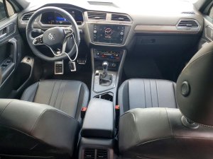 Volkswagen TIGUAN SE R-LINE BLACK