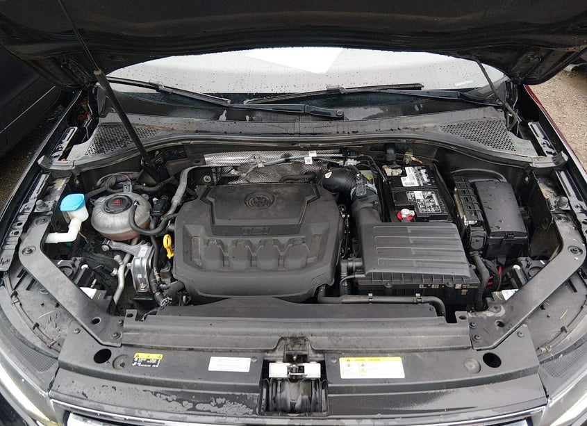 Volkswagen TIGUAN 2.0T SE
