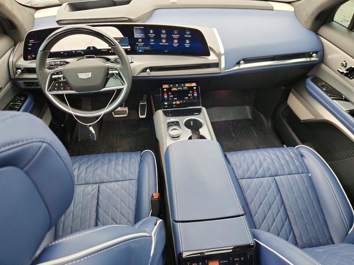 Cadillac VISTIQ PREMIUM LUXURY