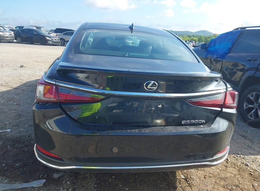 Lexus ES, 300H