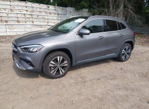 Mercedes-Benz GLA 250 4MATI