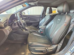 Hyundai VELOSTER 2.0L PREMIUM