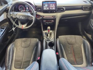 Hyundai VELOSTER 2.0L PREMIUM