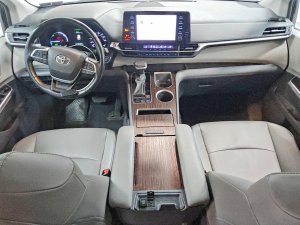 Toyota SIENNA XLE
