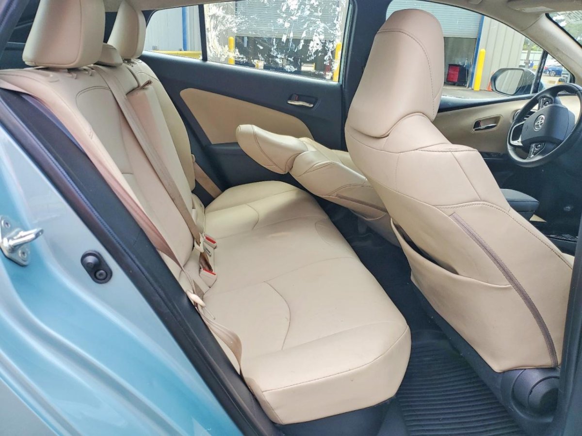 Toyota PRIUS XLE
