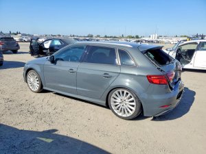 Audi A3 E-TRON PREMIUM