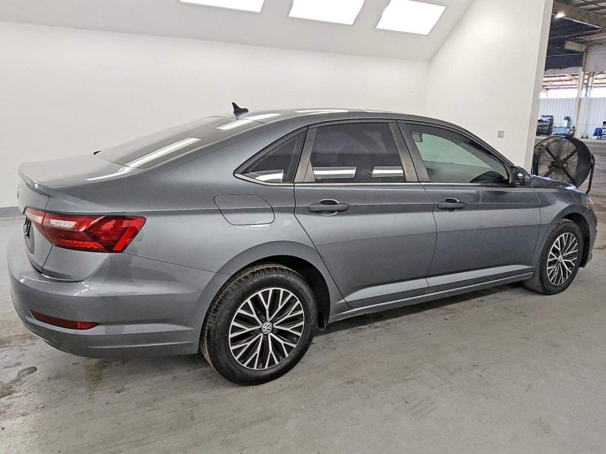 Volkswagen JETTA S