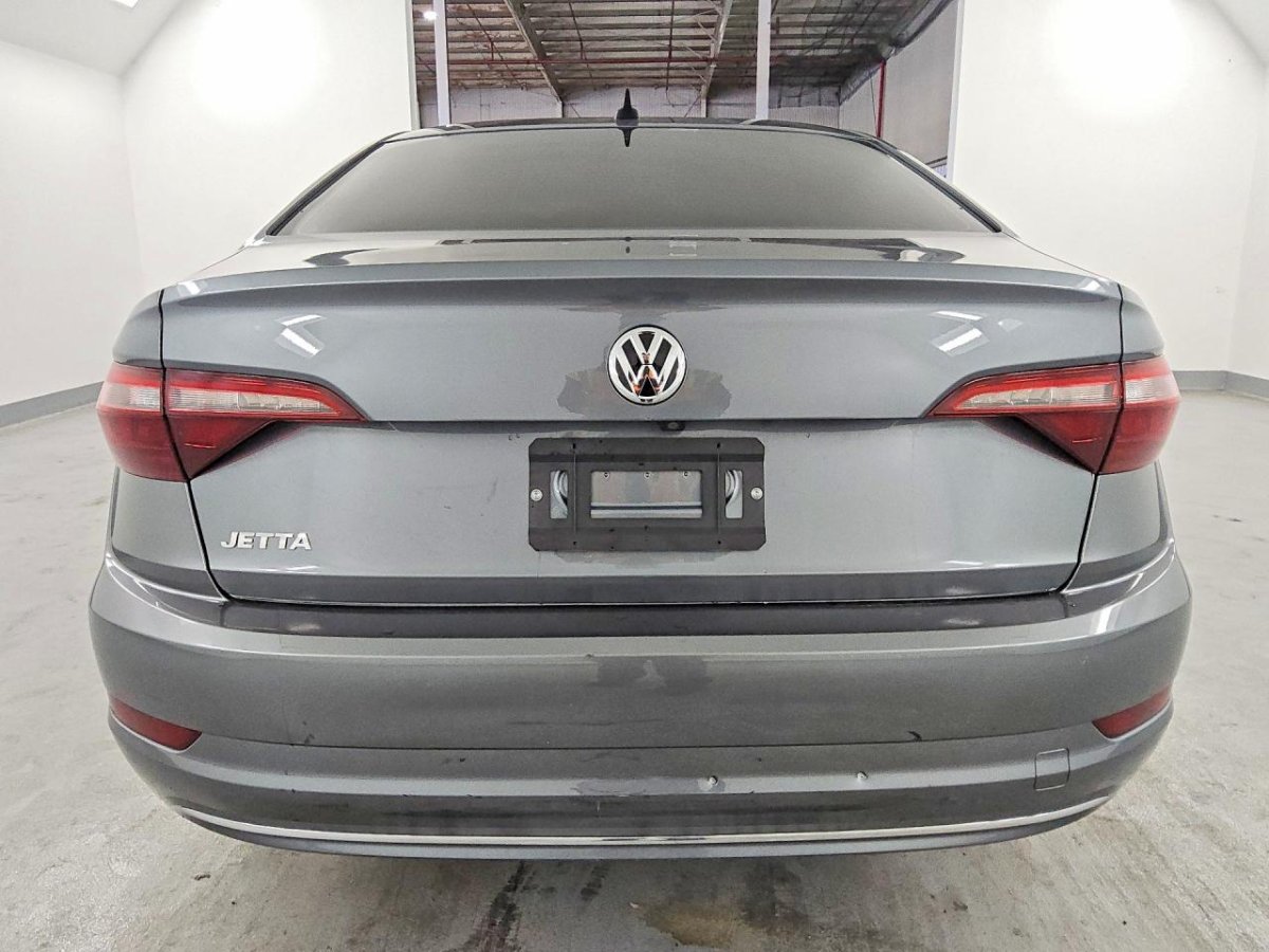 Volkswagen JETTA S
